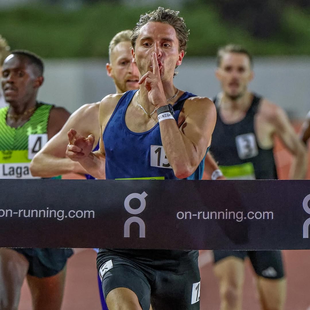 Rob Heppenstall rounding the track in Los Angeles